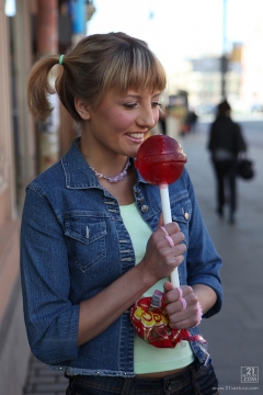 Lollipop cutie Xeniya is