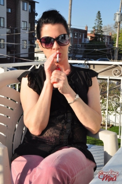 Redhead Mina in shades smoking frenzy drinking wine - N