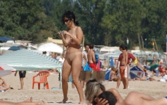 I am a beach nudist - N