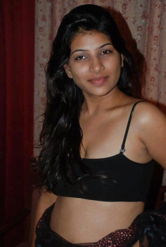 Escorts in Goa - N