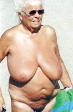 Grandma her saggy tits 04. - N