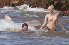 Miley Cyrus in a bikini in Hawaii - N