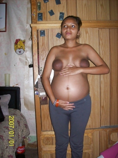 Floppy Saggy Puffy Nipples Pregnant - N