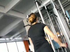 naughty-perv-guy-in-the-gym