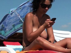 sexy-beach-girls-hd-video-spycam