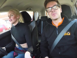 After driving class blonde fucks in car