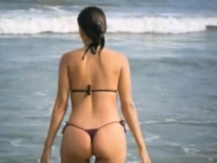 amateur-wife-hot-thong-scene-on-the-beach