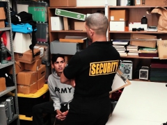 youngperps-latin-guy-used-by-security-guard