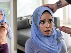 aaliyah-hadid-in-teenage-anal-in-her-hijab