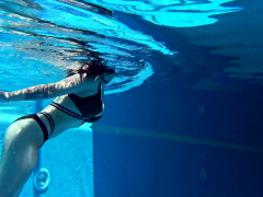 big-tits-sheril-goes-underwater-naked