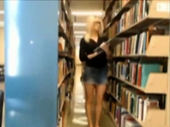 Nerdy Library Girl