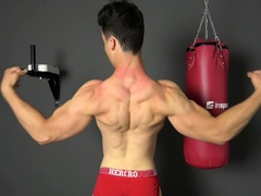 Muscle Flex - Casting 19