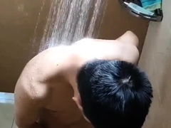 japanese-guy-on-shower