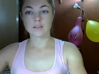 Hot amateur webcam teen masturbates for their fans